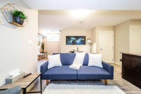 Bright Modern Suite - Netflix - WiFi - Long Stays